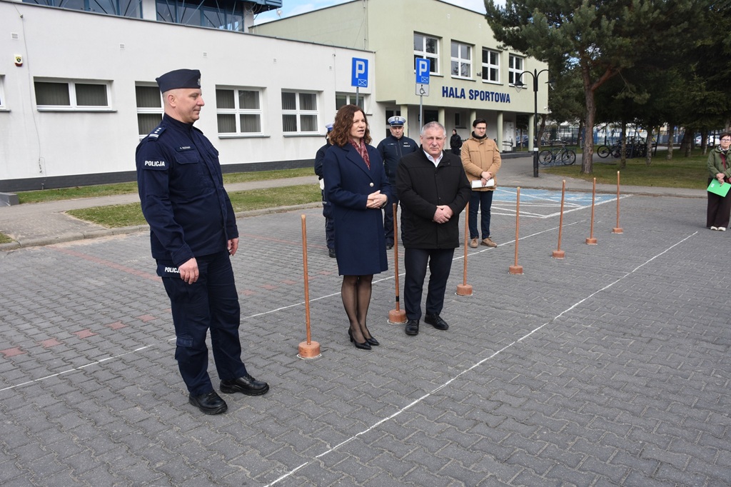 669000251_1382409767257766_1524355847692124231_n.jpg (268 KB)