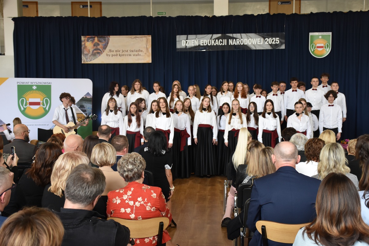 DSC_9123.JPG (331 KB)