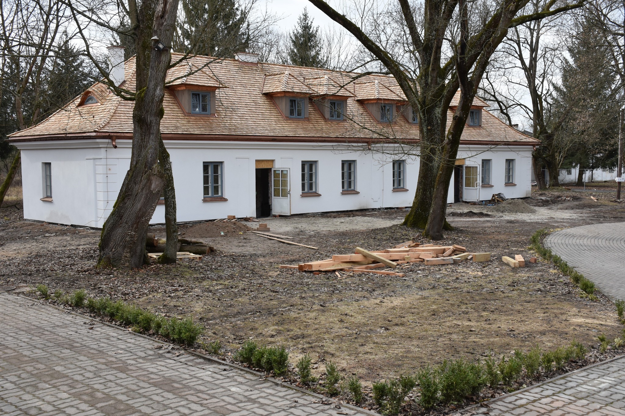 muzeum (3).jpg (1.20 MB)