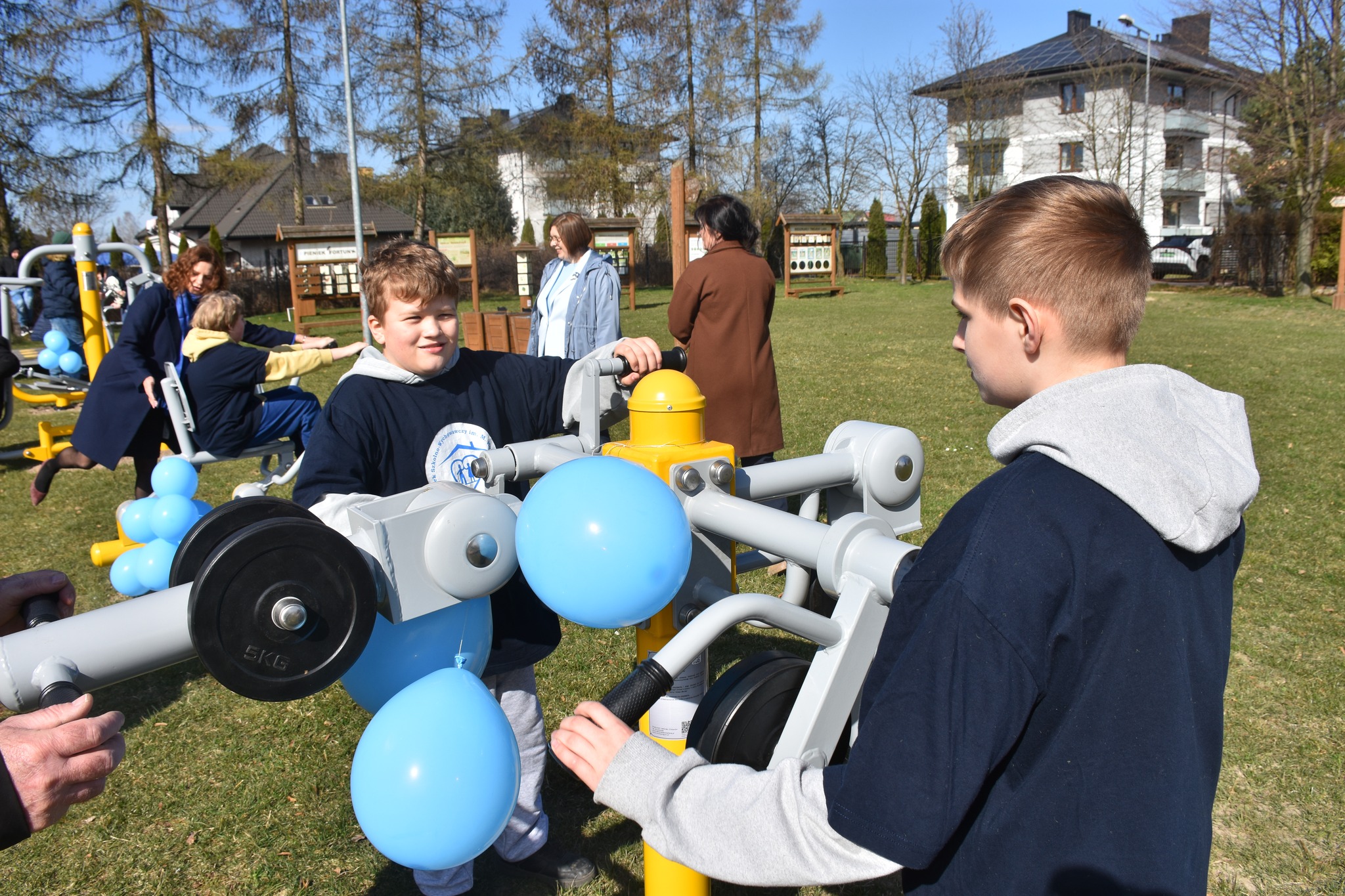 663260441_1376843081147768_3339060740783844563_n.jpg (818 KB)