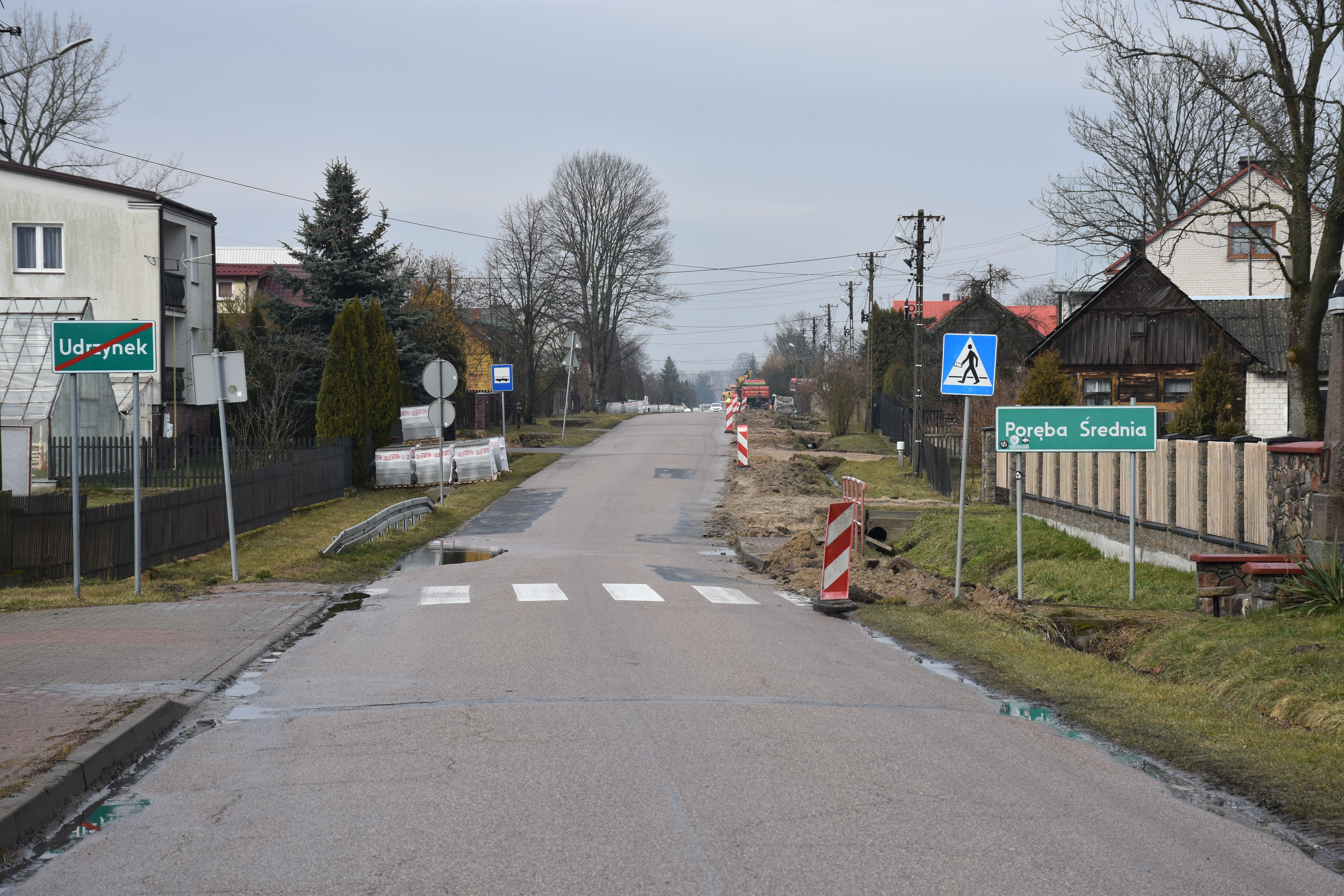 Ikona do artykułu: Trwa budowa drogi powiatowej Nr 4405W na odcinku Poręba Średnia – Udrzynek