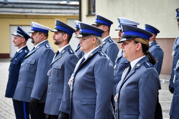 Ikona do artykułu: W podziękowaniu codziennym bohaterom – Święto Policji 2023