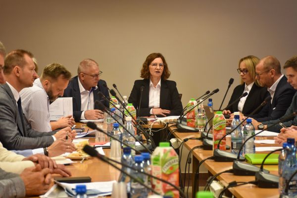 Ikona do artykułu: Spotkanie dotyczące określenia pilnych działań zapobiegawczych i ograniczających skutki powodzi w Dolinie Dolnego Bugu