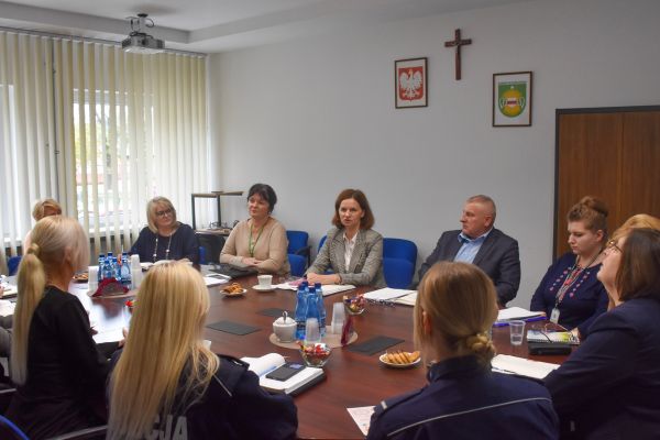 Ikona do artykułu: Spotkanie dotyczące bezpieczeństwa uczniów