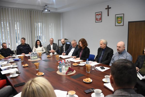 Ikona do artykułu: Komisja Bezpieczeństwa i Porządku oraz Powiatowego Zespołu Zarządzania Kryzysowego