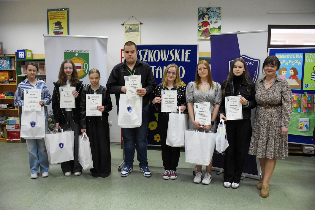 Ikona do artykułu: Nagrodzono mistrzów ortografii – za nami XXIII edycja Wyszkowskiego Dyktanda!
